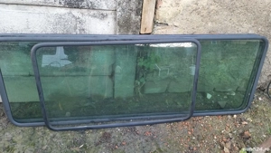 vand parbriz si geamuri  laterale mercedes sprinter 8+1 - imagine 2