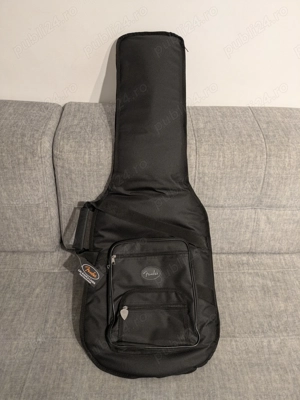Husă Fender nouă pentru chitară electrică