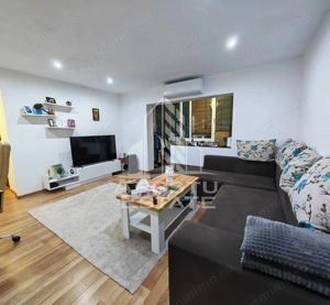 Apartament 3 camere, 2 bai, etajul 2, zona Lipovei