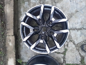 Janta originale Bmw pentru completare set !! doar cate 1 bucata!!