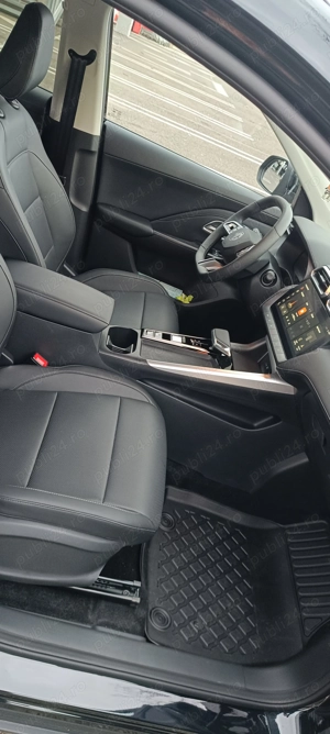 MG ZS HEV 5 usi Exclusive 1.5L GSL HEV 197 CP AT 2025 - imagine 8