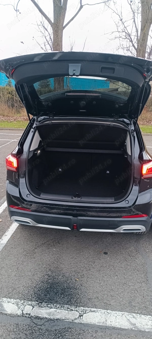 MG ZS HEV 5 usi Exclusive 1.5L GSL HEV 197 CP AT 2025 - imagine 3