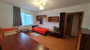 Proprietar inchiriez apartament doua camere