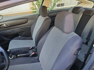 Vând Citroen C4 Coupe An 2009 - imagine 8