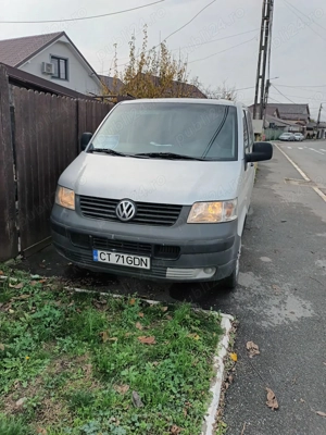 Vand schimb Vw T5,8+1 modelul lung 1,9 diesel,an fabricație  2009 - imagine 2