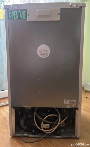 Lada Frigorifica 3 seatare - imagine 3