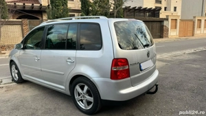 vand vw touran cu 7 locuri 2006 - imagine 5