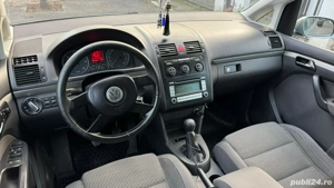 vand vw touran cu 7 locuri 2006 - imagine 2