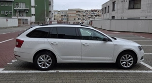 Skoda Octavia Combi Diesel 1.6 TDI DSG Style - imagine 3