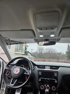 Skoda Octavia Combi Diesel 1.6 TDI DSG Style - imagine 17