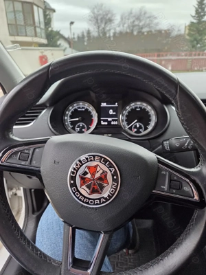 Skoda Octavia Combi Diesel 1.6 TDI DSG Style - imagine 16