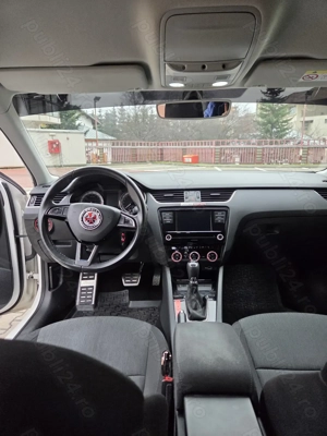 Skoda Octavia Combi Diesel 1.6 TDI DSG Style - imagine 15