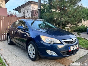 Opel Astra J 2010 1.4 benzina euro 5  - imagine 2