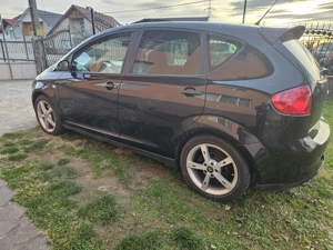 Seat Altea FR 2.0 TDI 170 cp - imagine 5