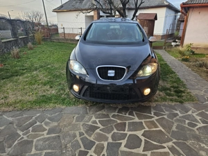 Seat Altea FR 2.0 TDI 170 cp - imagine 2