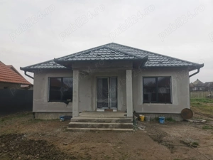 Vând casă construcție nouă  - imagine 4