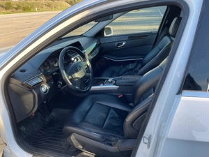 Vând Mercedes Benz E200, 2,2 diesel, fabricație 2012
