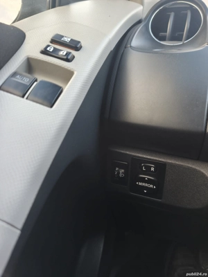 Toyota Yaris 2010*1.4 d 90 cp*E 5 - imagine 4