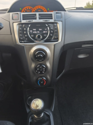 Toyota Yaris 2010*1.4 d 90 cp*E 5 - imagine 3