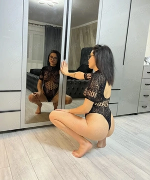 Bruneta reală ,weekendul acesta la tine în oraș !