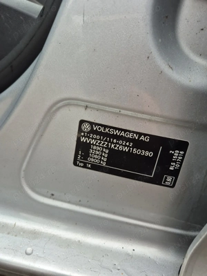 Vând  Golf 5 ,19 tdi 2006 - imagine 2