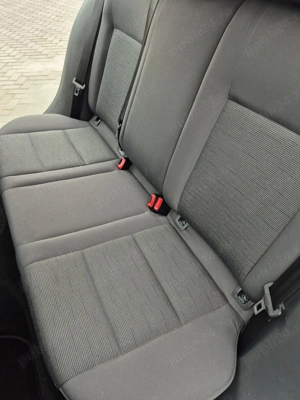 Vând  Golf 5 ,19 tdi 2006 - imagine 11