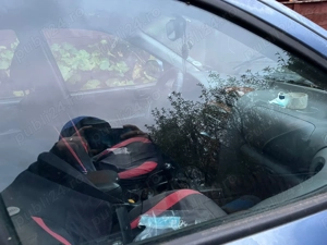 vand hyunday santa fe pentru dezmembrat sau reparat 