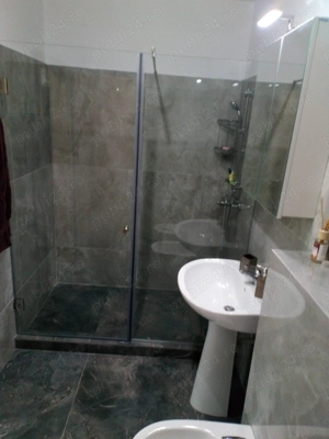 Inchiriez apart. 3 cam parcare, bloc nou,.600 euro luna - imagine 2