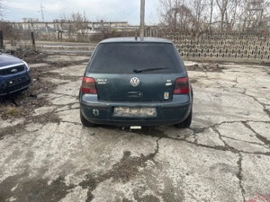 Dezmembrez Volkswagen Golf 4 1.6 16V AZD 77kW 105Hp Verde an 2001 - imagine 6