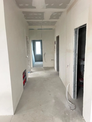 Direct dezvoltator- 3 camere, 70.7mp utili + 25mp utili terasa, 125.000 euro TVA si parcare inclusa! - imagine 5