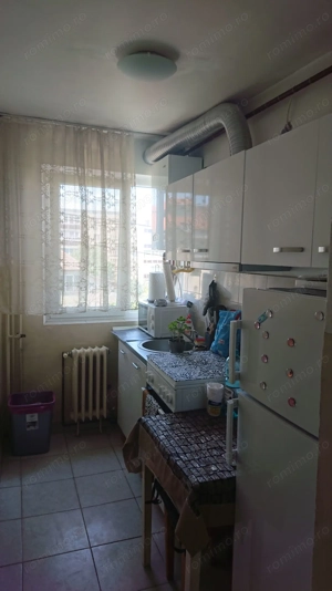 Proprietar inchiriez ap. 2 camere, Spital Judetean - Complex studentesc, centrala, aer conditionat - imagine 4