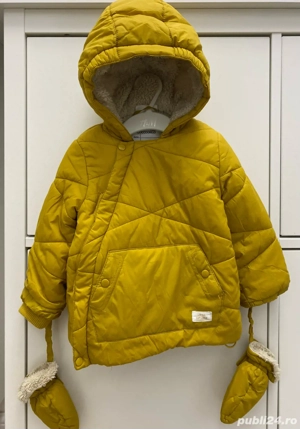 Geaca cu blana si manusi pentru copii (mărimea 80)