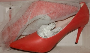 Vând pantofi ocazie