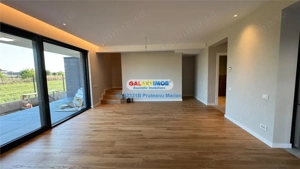 Vanzare vila de Lux de tip Duplex situata in comuna Tamasi- Corbeanca - imagine 16