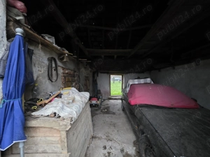 Casă tradițională în localitatea Vărmaga, județul Hunedoara - imagine 11