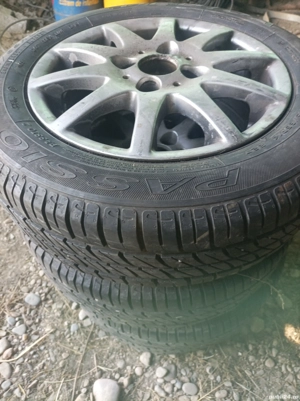 Vand 4 cauciucuri cu jante de aliaj 175/ 65 R 14 - imagine 2