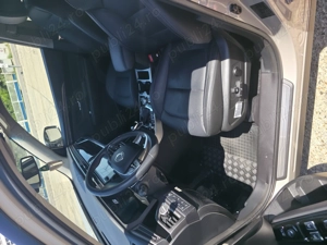 Vand Korando Latte Greige Black Edition Automat - imagine 3