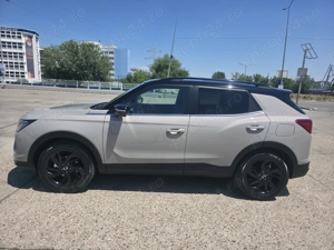 Vand Korando Latte Greige Black Edition Automat - imagine 9