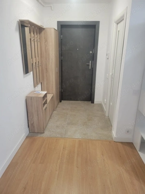 Inchiriez apartament cu o camera, in zona centrala,etaj 1 - imagine 4