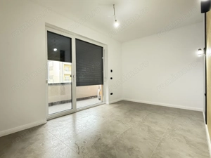 Comision 0% | 3 camere | Disponibil imediat - imagine 4