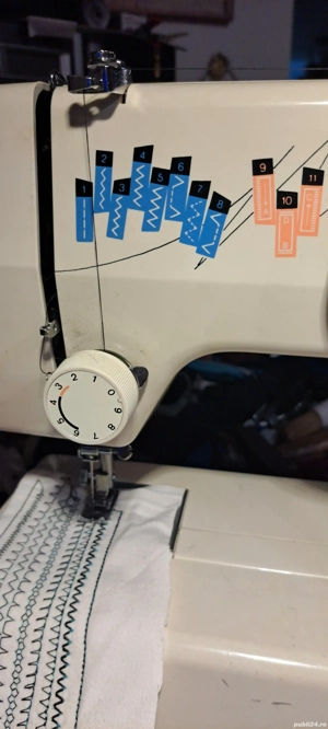 Vînd mașina de cusut  - imagine 3