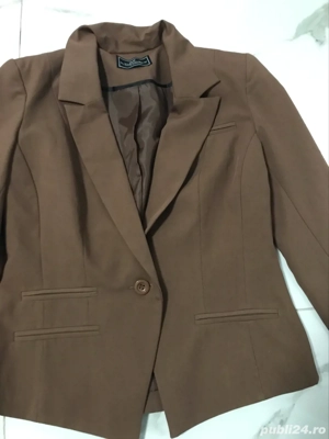 vand sacau de femeie 80 lei 