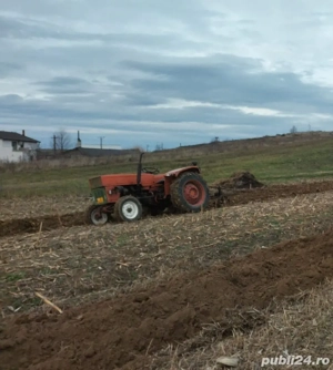 Tractor 445 romanesc - imagine 4