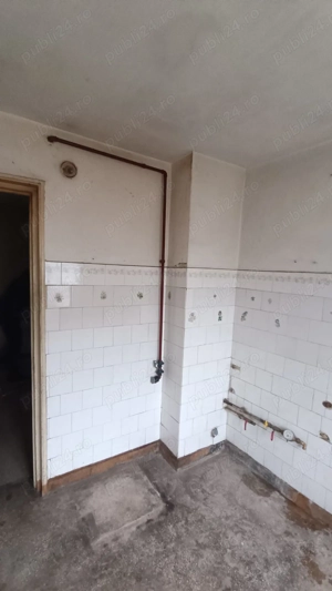 Vand apartament 3 camere Titu - I.C. Vissarion 45 - imagine 7