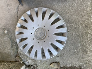  Capac roata R14 Renault Symbol - imagine 3