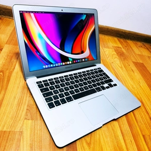   Apple MacBook Air   Intel Core i5   256GB SSD   8GB RAM   Tastatură Iluminată   UltraSLIM   Livr