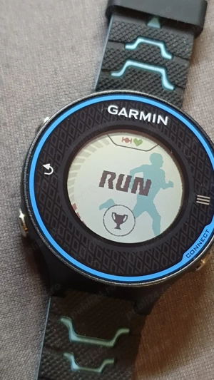 Garmin Forerunner 620, ceas de alergare cu GPS si touchscreen, baterie ca noua