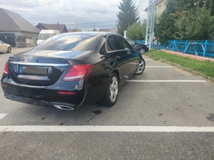 Vând Mercedes E 220 Panoramic 2018 - imagine 4