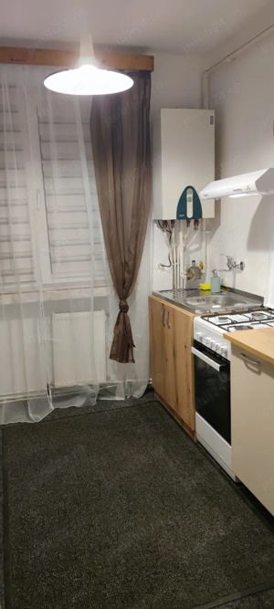 Închiriez ap 2 Camere ultracentral ,proprietar - imagine 9