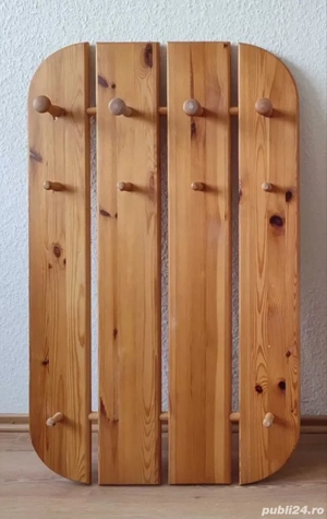 Cuier din lemn natur